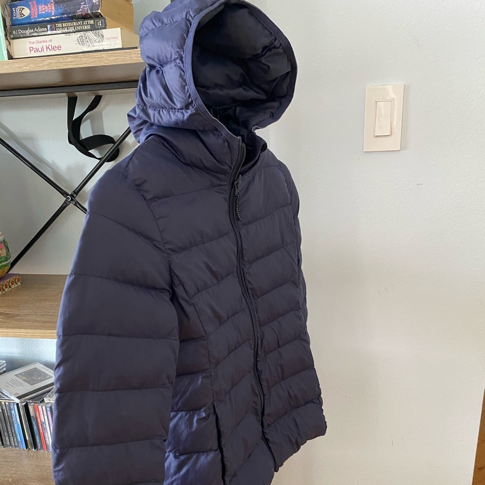Uniqlo girls jacket.Perfect for fall light…